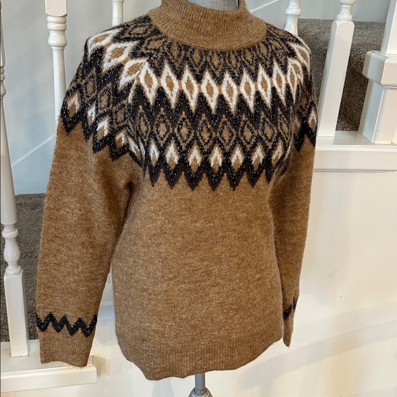 Nwt. Sweater - Picture 2 of 7